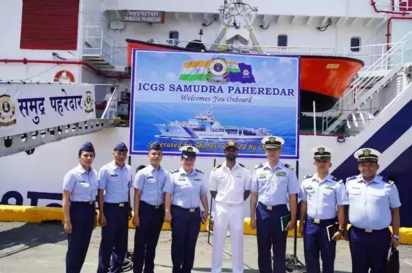 ASEAN countries: ICG Ship Samudra Paheredar arrives at Manila Bay, Philippines, as part of an overseas deployment to ASEAN nations.