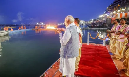 At Varanasi, Uttar Pradesh’s Shri Kashi Vishwanath Mandir, PM does darshan and pooja.