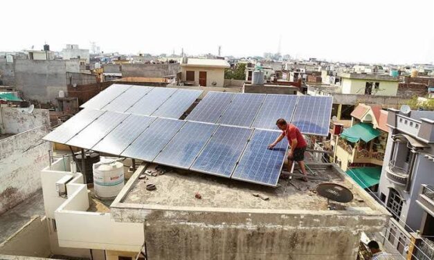 As free electricity flows in Punjab, there aren’t many solar power adopters.