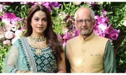When Juhi Chawla’s mother-in-law sobbed before her wedding to Jay Mehta, she unexpectedly invited close to 2000 people.