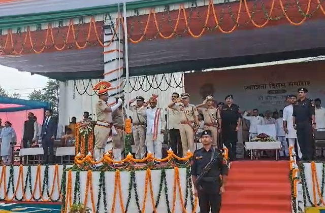 Haryana Governor, Sh. Bandaru Dattatraya hoisted the tricolour at Yamunanagar and the Chief Minister, Sh. Nayab Singh Saini hoisted the tricolour at Kurukshetra