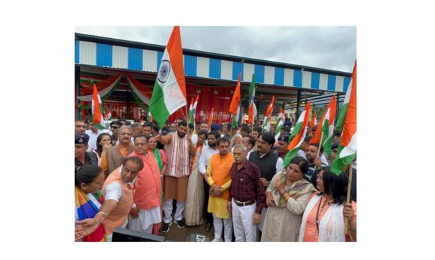 Nayab Singh Saini flagged off the Tiranga Yatra from Kalka Mandi