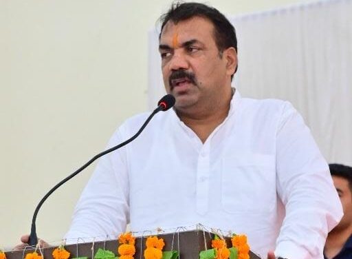 Sh. Sanjay Singh said that the government has no shortage of funds for development works