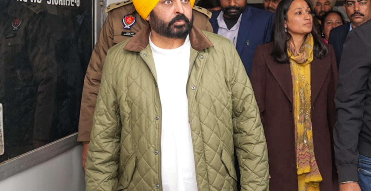 CM BHAGWANT MANN CONTINUES SURPRISE INSPECTION OF GOVERNMENT OFFICES