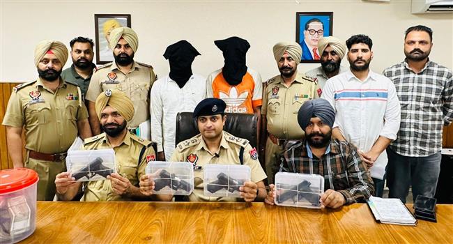 Punjab News: Punjab Police in joint OPS Central Agency bust Pak- backed arms smuggling module