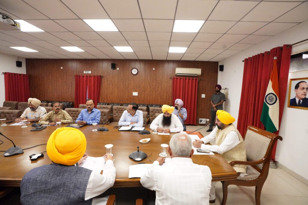 CM Bhagwant Mann clears project for flood protection around bops on International Boundary Fencing