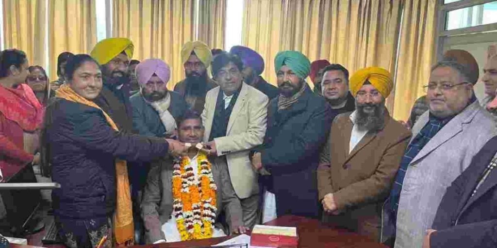 Abdul Bari Salmani takes charge as the Chairman of Minorities Commission