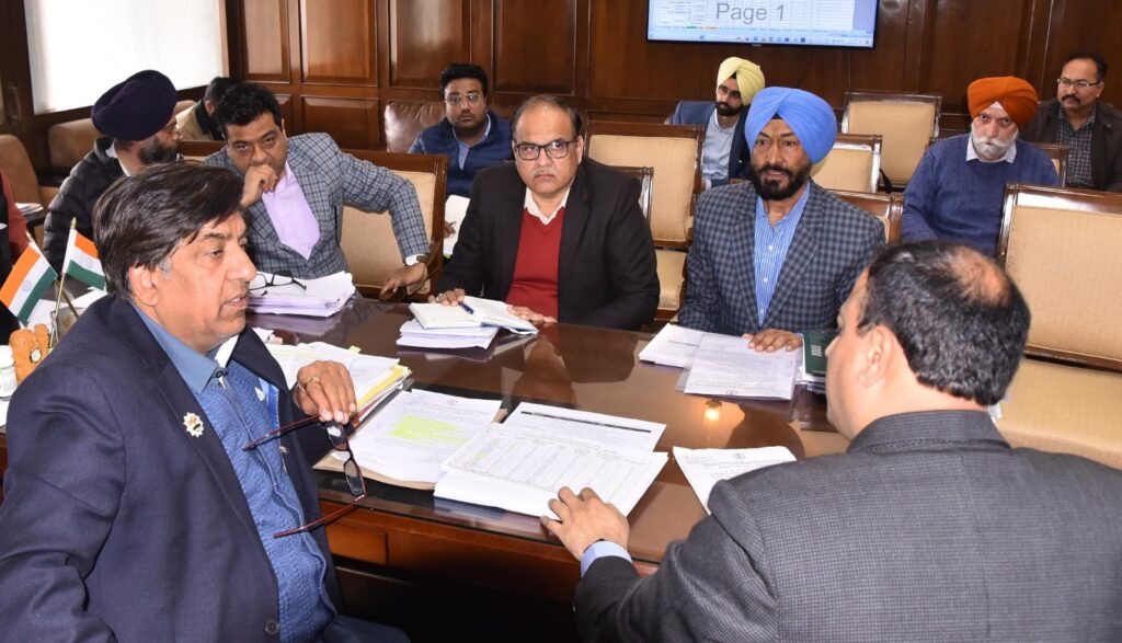 Cabinet Minister Bram Shankar Jimpa, Minister of Water Supply and Sanitation reviews important projects of Water Supply and Sanitation Department