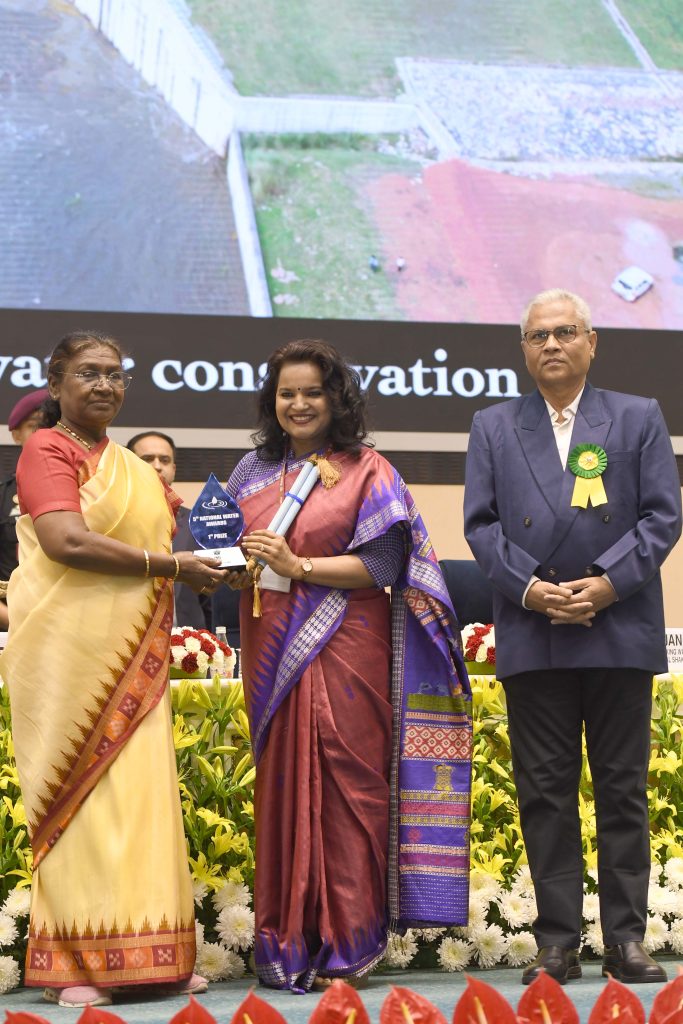 PRESIDENT OF INDIA PRESENTS NATIONAL WATER AWARDS