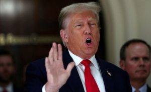 Elon Musk’s Dramatic Exit — Silicon Valley’s Chainsaw Hero Turned Political Pariah